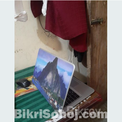 laptop 8gb ram 256gb ssd core i5 6th gen